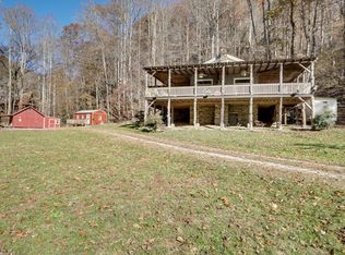 127 Houston Farm Rd, Bryson City, NC 28713