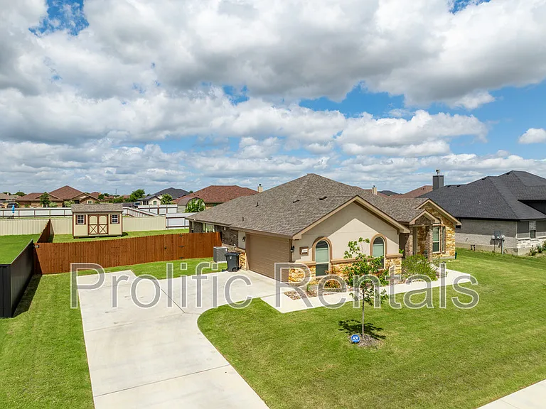 2509 Meadow Lark Dr — Photo 7