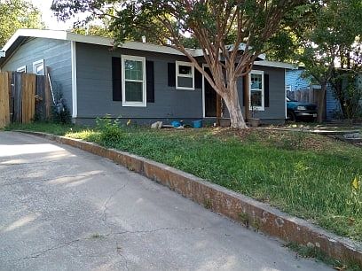3rd image of 8033 Downe Dr