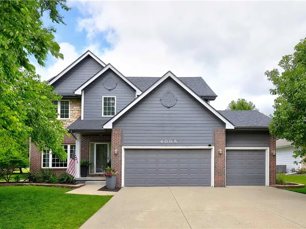4008 127th St, Urbandale, IA 50323