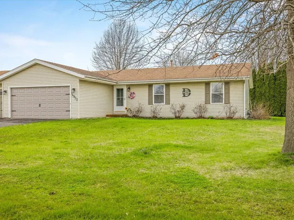14932 Misty Meadow Ln, South Beloit, IL 61080