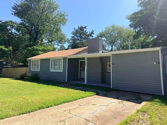 3rd image of 2442 Manchester Rd