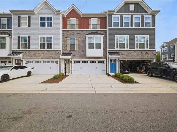 939 Gabion Way, Chesapeake, VA 23323