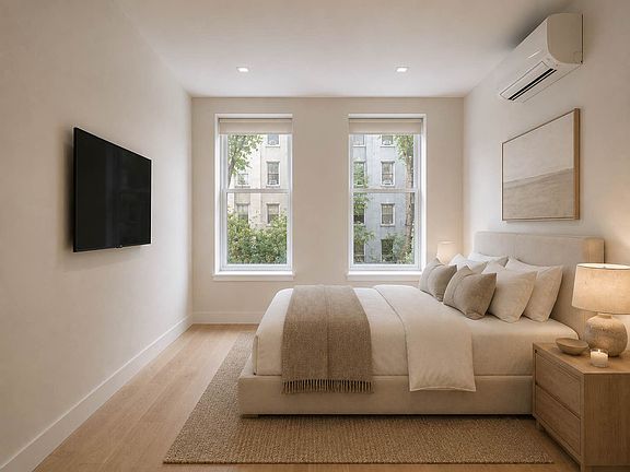 3rd image of 131 E 29th St APT 2