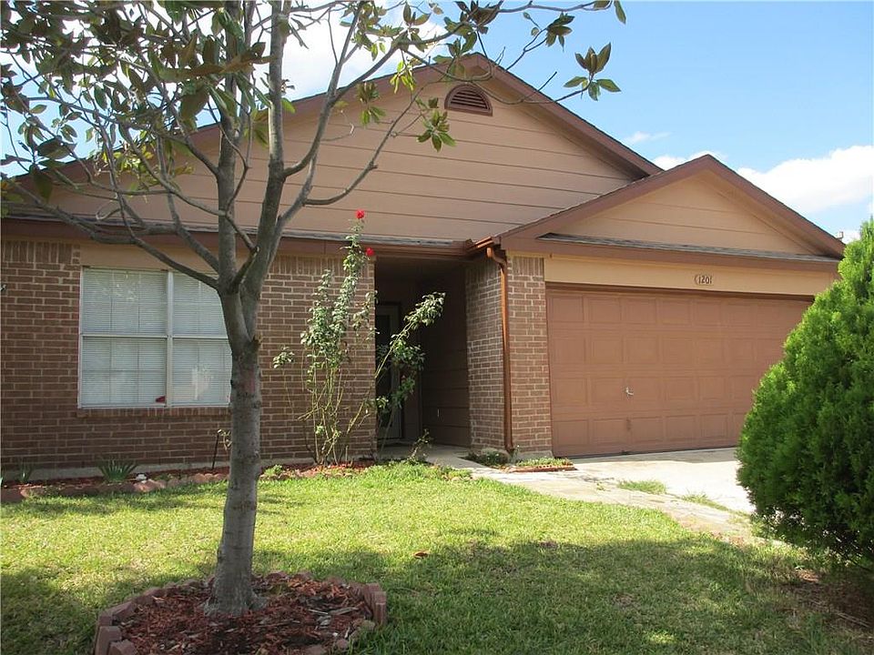 1st image of 1201 Beechwood Dr