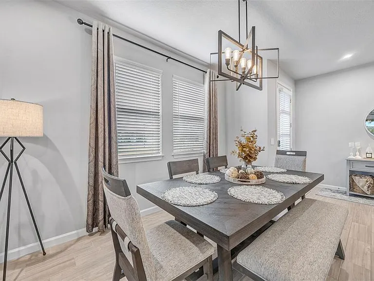 5886 Timberdale Ave — Photo 19