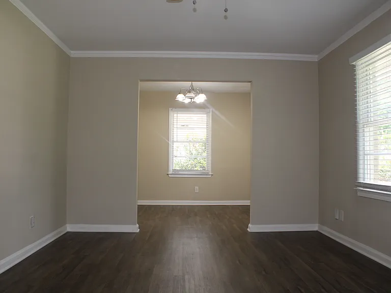 2311 Amber Way — Photo 16