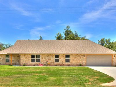 2027 W Nevada Ave, Chickasha, OK, 73018