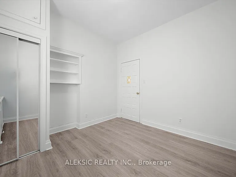 179 Thirtieth St — Photo 10