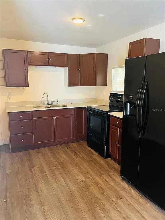 1 bed, 1.0 bath, 588 sqft, $1,550 — Photo 2
