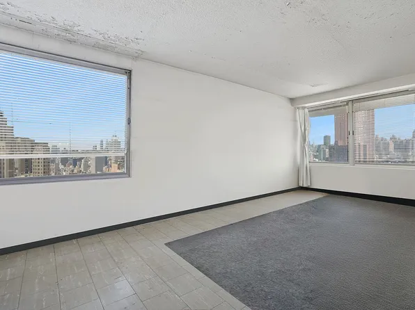 180 Park Row #23D, New York, NY 10007