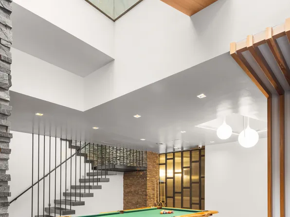 99 John Street image 34 of 37