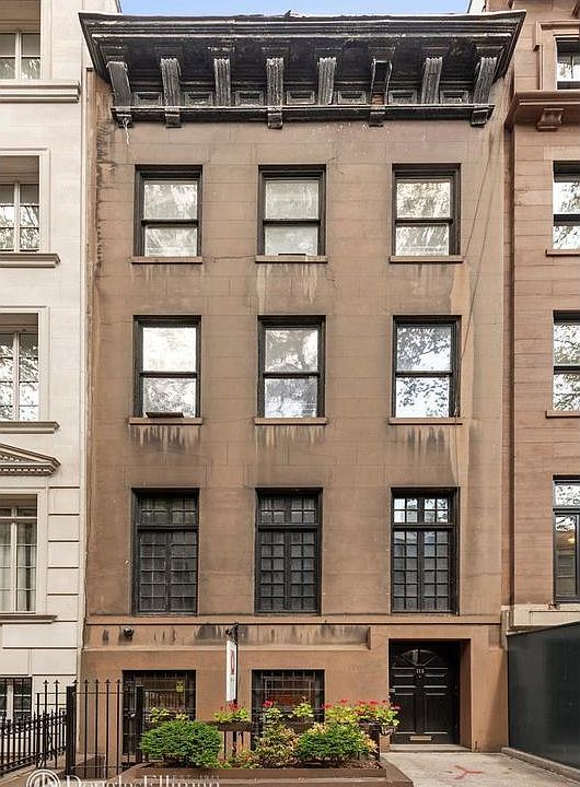 1st image of 115 E 64th St
