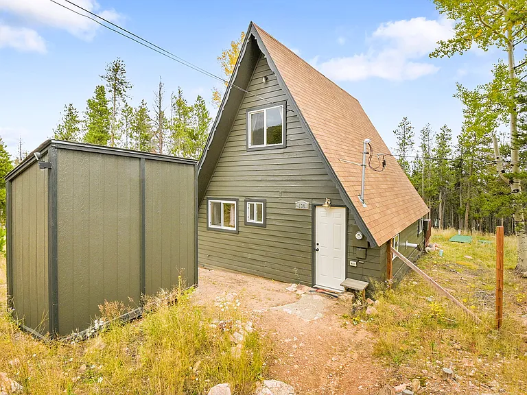 130 Deer Rd — Photo 23