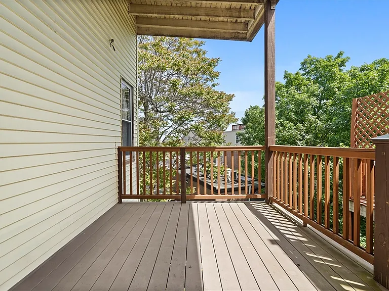 194 Emerson St #3 — Photo 8