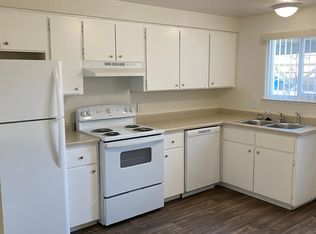 2990 Menlo Dr #16, Carson City, NV 89701