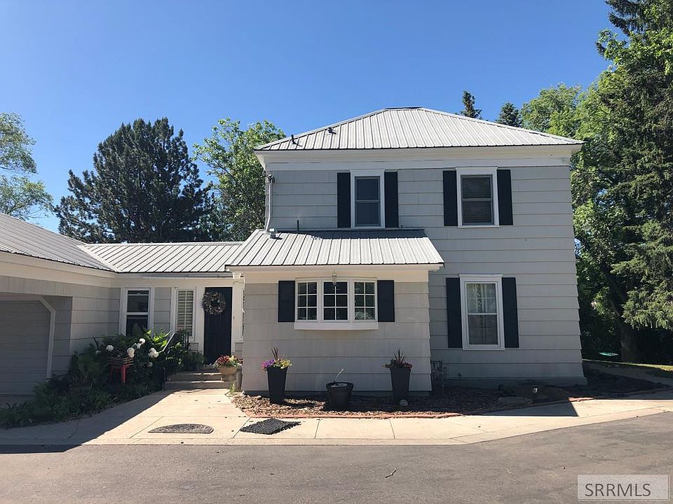 1st image of 350 E 1st S