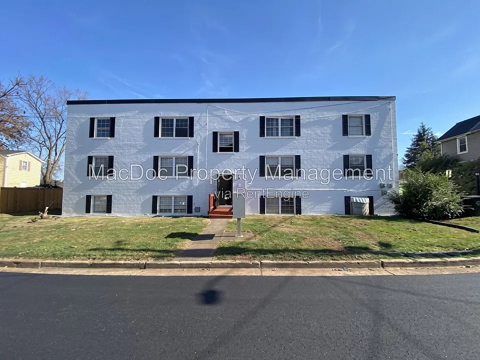 423 Hill St #3