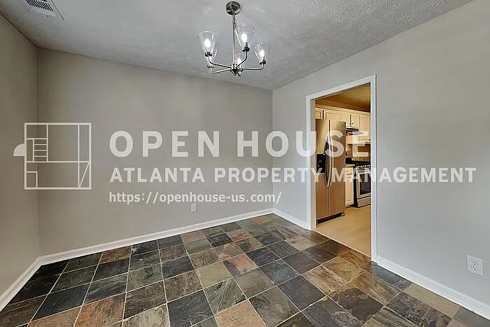 3366 English Oaks Dr NW — Photo 5