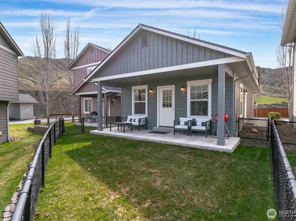 280 Saddlehorn Lane, Wenatchee, WA 98801