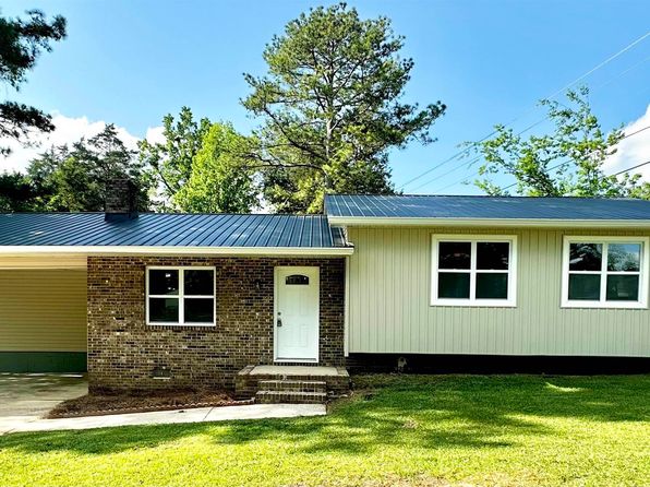 5482 Hackberry Ln N, Gadsden, AL 35903