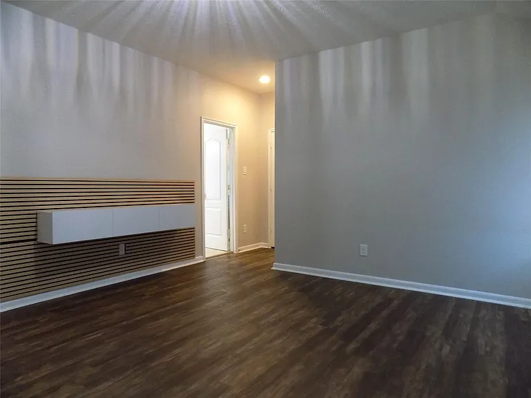 3702 Aubergine Springs Ln — Photo 16