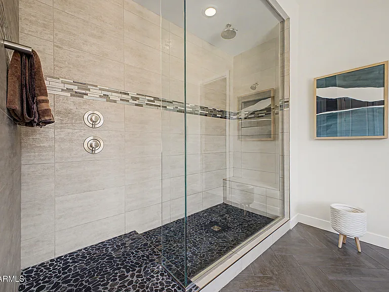 3813 E Fairfield St — Photo 26