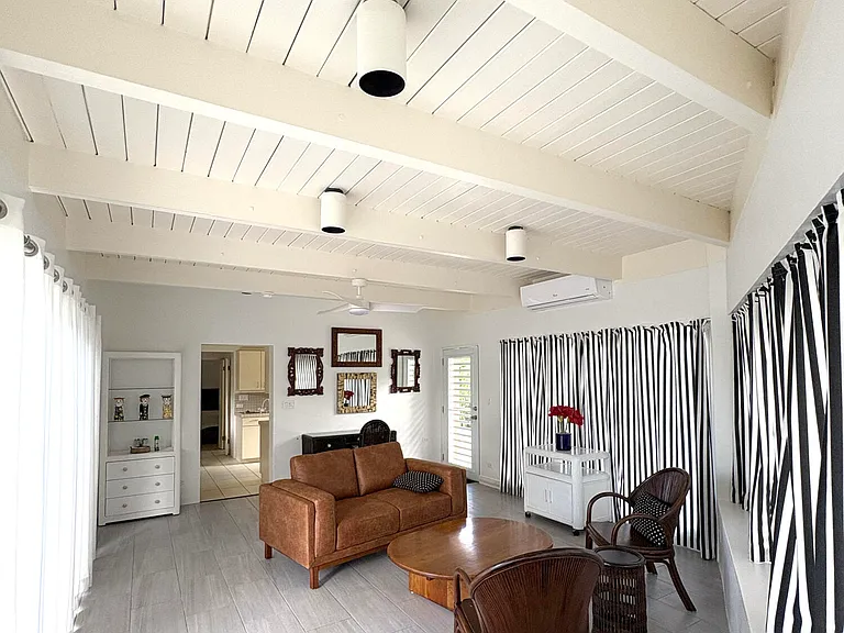 6 Shoys Beach Rd #1 — Photo 3
