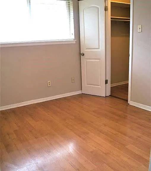 3515 Castledale Dr — Photo 28