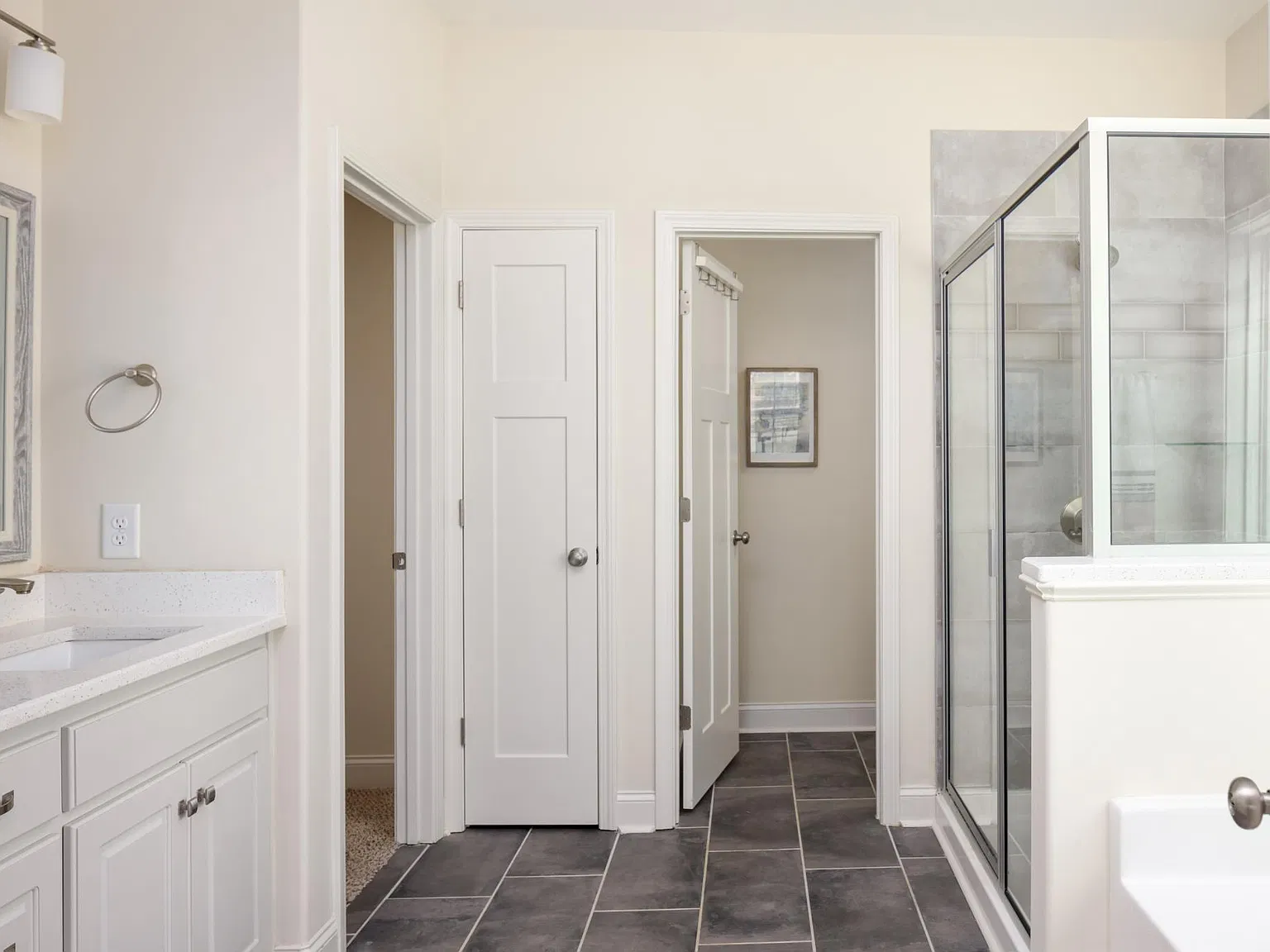9616 Capot Dr — Photo 3
