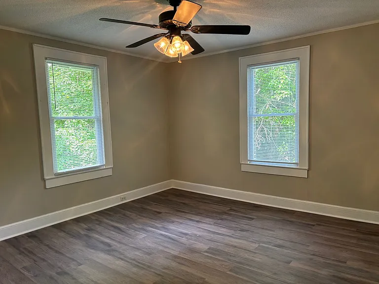 975 Old Charlotte Rd — Photo 17