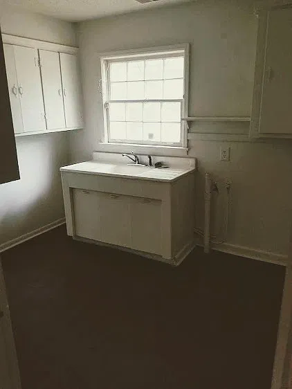 2 bed, 1176 sqft, $875 — Photo 3