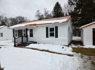 7791 Whitehall Rd, Whitehall, MI 49461