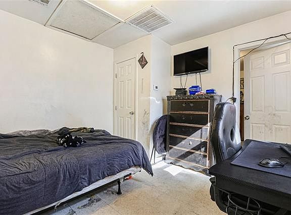 5th image of 5319 N Villere St