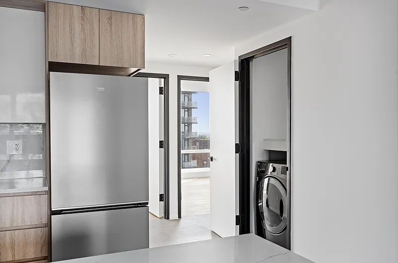 1 bed, 1.0 bath, 526 sqft, $3,050 — Photo 2