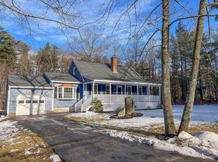 64 Hovey Rd, Londonderry, NH 03053