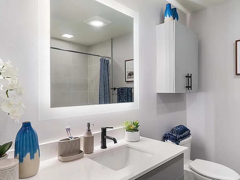 Bellevue 10 — Photo 25