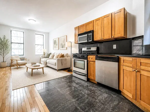 154 Columbus Ave, New York, NY