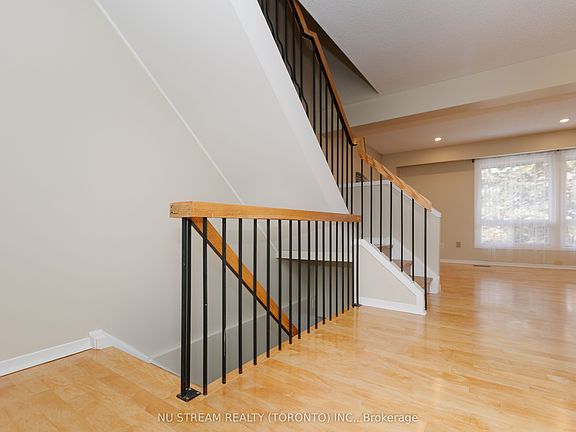 4th image of 57 Gypsy Roseway Rd