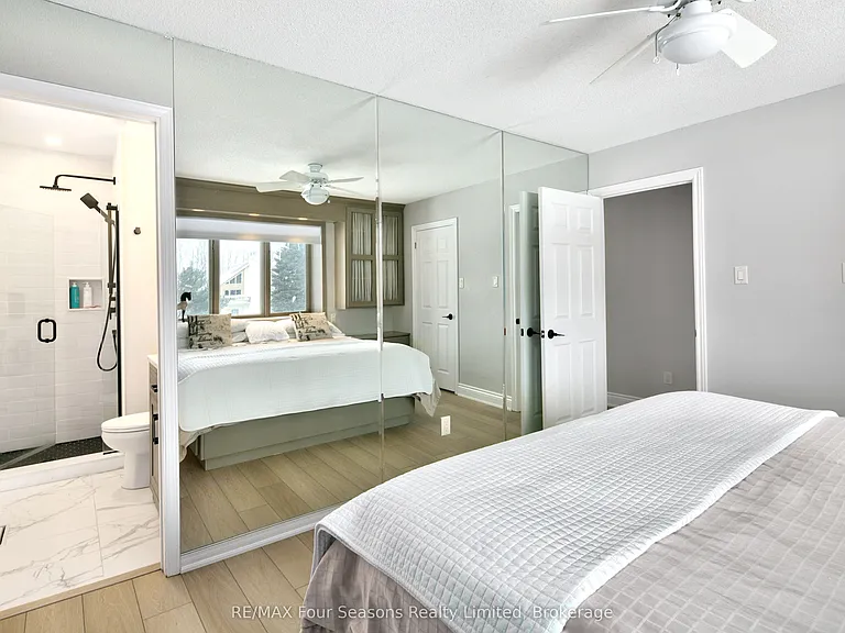 104 Lauries Ct — Photo 27