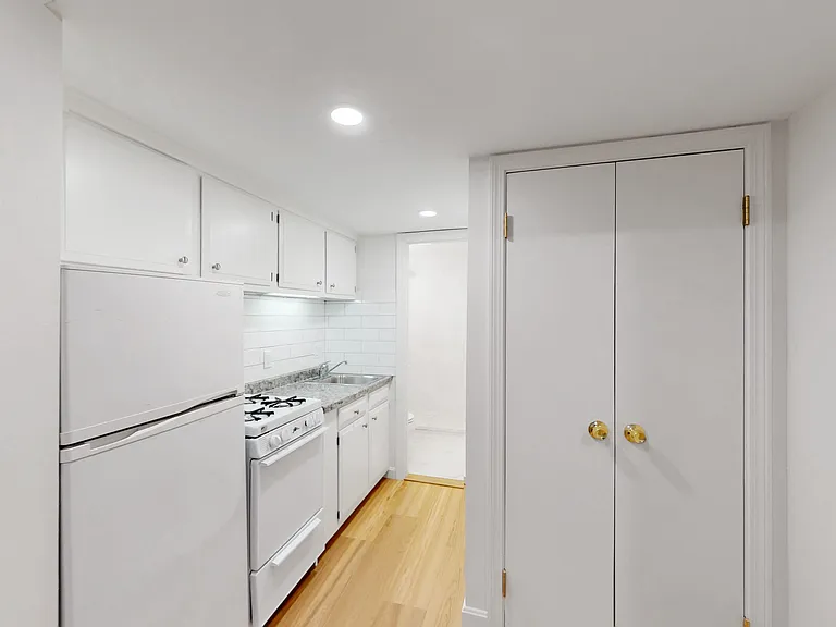 173 Marlborough St #B-1 — Photo 5