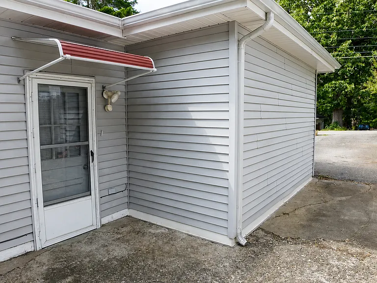 610 Mauldeth Rd — Photo 15