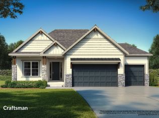 17186 S Laurelwood St, Olathe, KS 66062