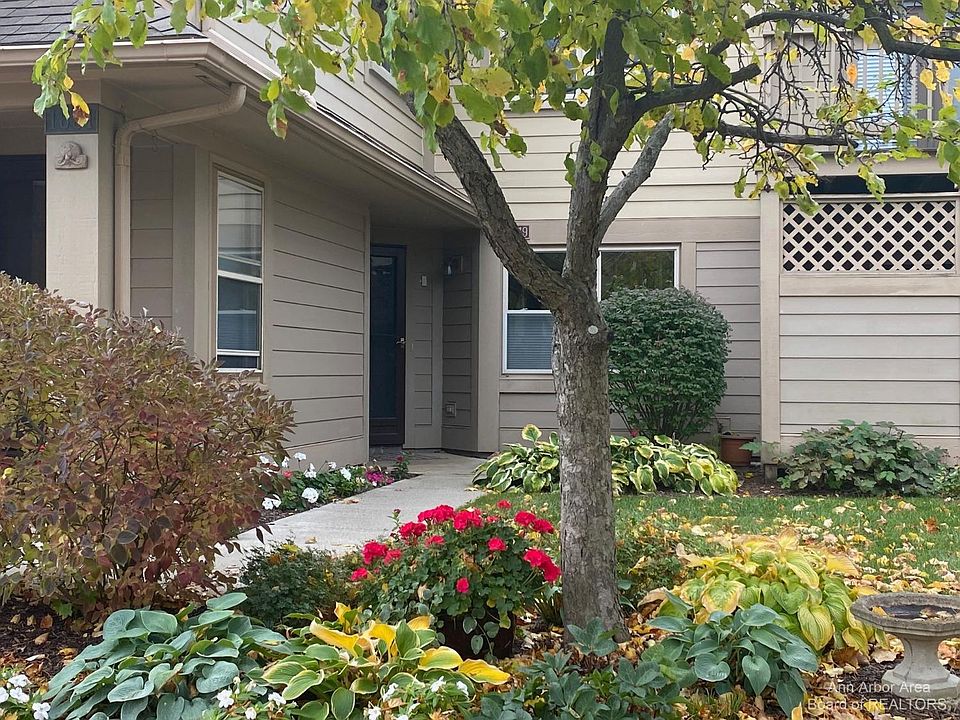 1st image of 1679 Coburn Dr #16