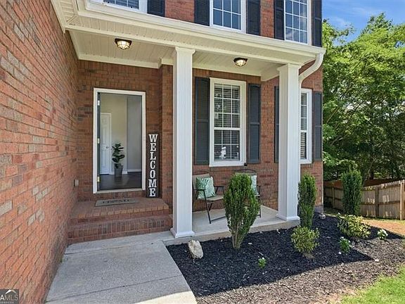 3rd image of 191 Ridgestone Ct SW