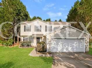 121 Hatters Ct, Easley, SC 29642