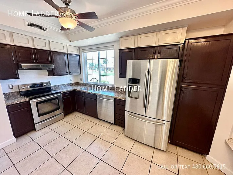 2875 W Highland St #1099 — Photo 6