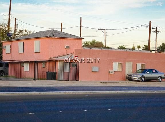 4th image of 2615 E Charleston Blvd