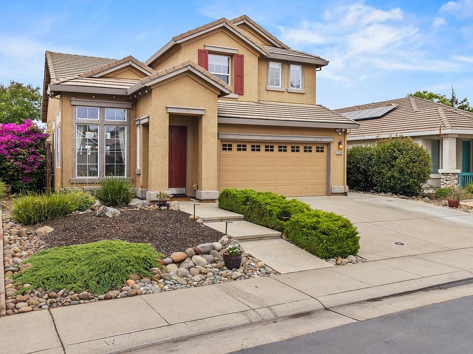 1st image of 2339 Canary Dr