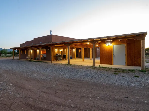 3 Camino De Caballo #B, Ranchos De Taos, NM 87557